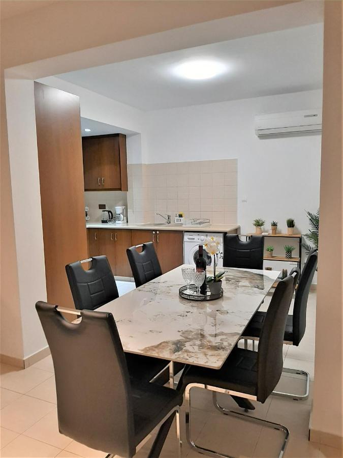 H&O Alina Sunset Apartment Пафос Экстерьер фото